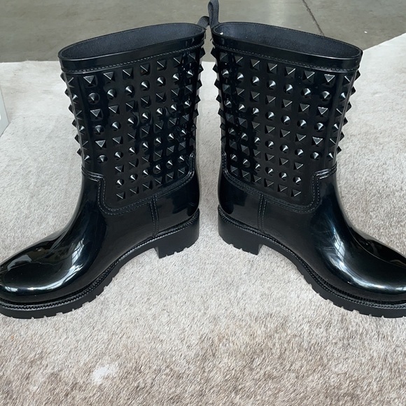 Rain boots - Picture 2 of 5